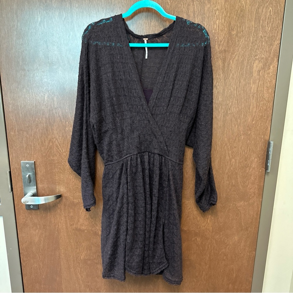 Free People Snug Bug faux wrap lightweight sweater dress - size large